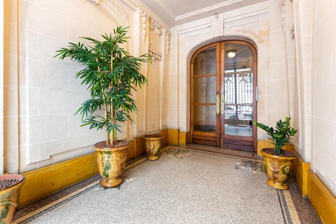 Charme Parisien Pres De L'arc De Triomphe - 183 M² *