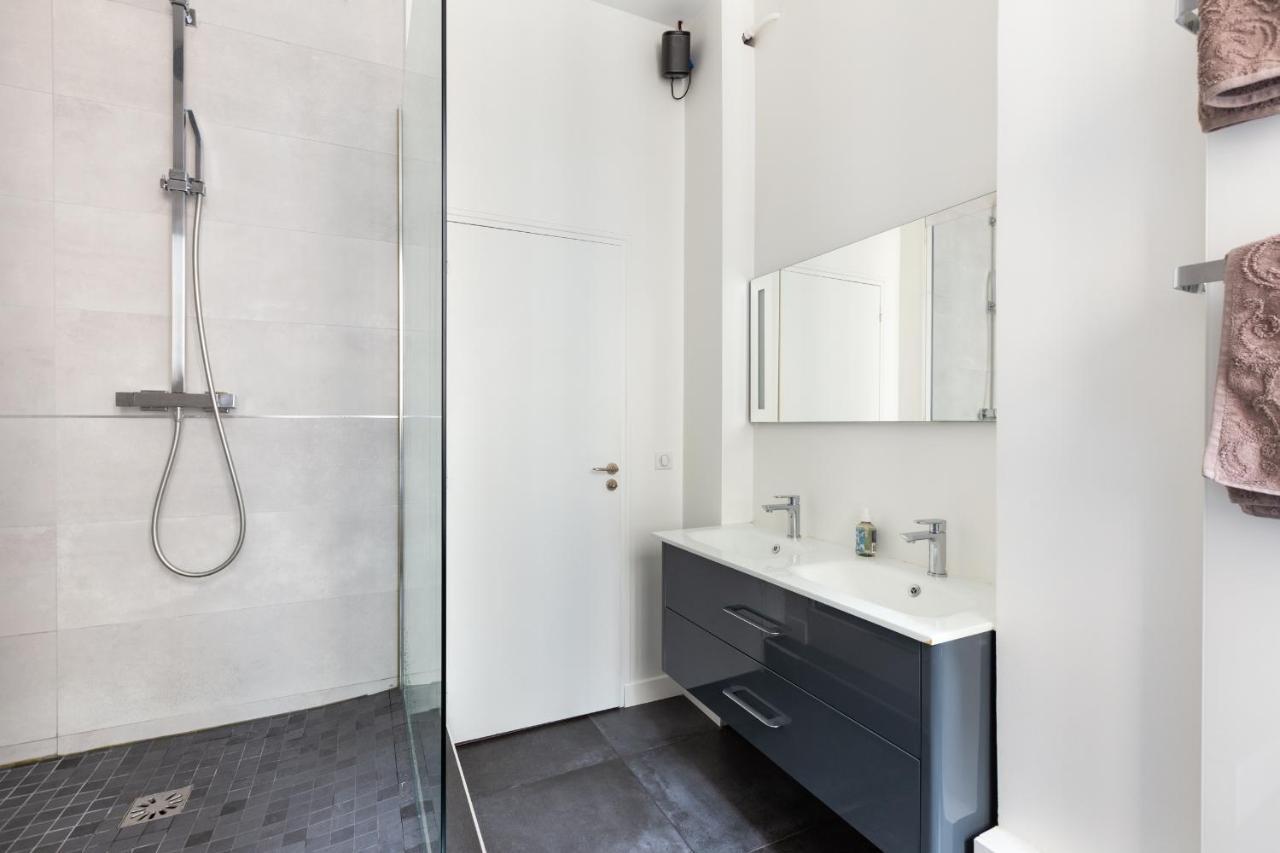 Charme Parisien Pres De L'arc De Triomphe - 183 M² *